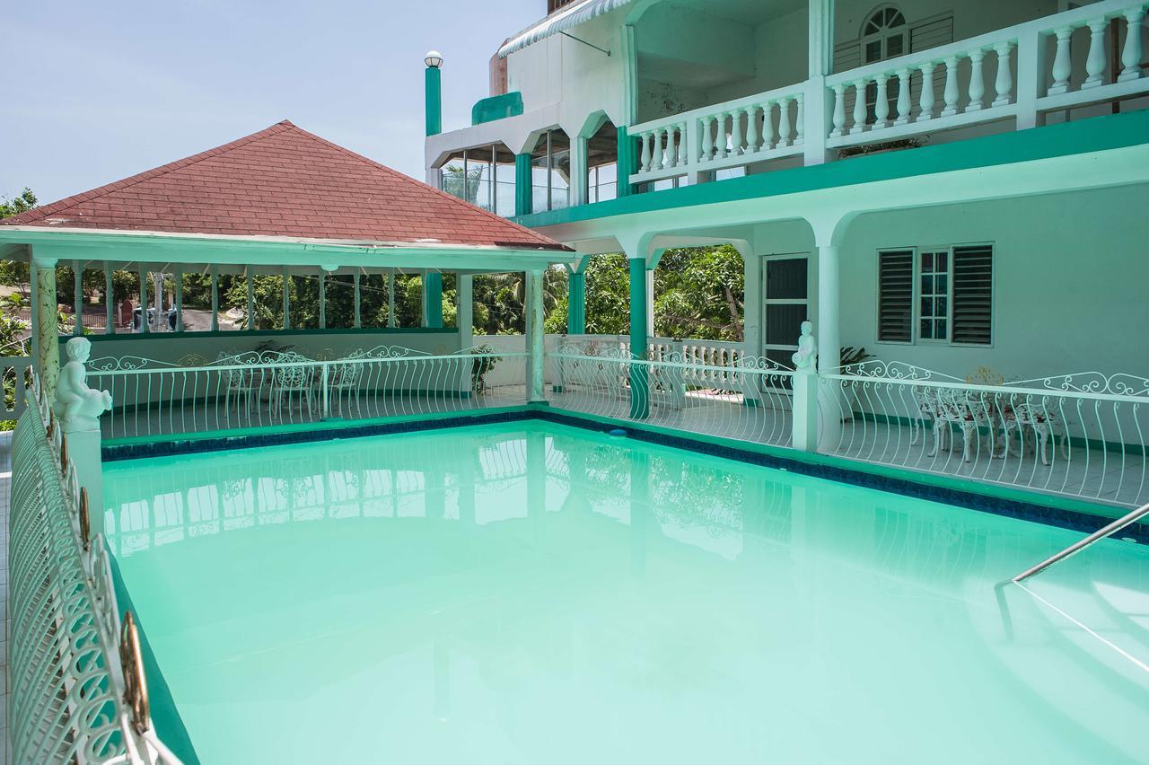 Diamond Villa Guest House Montego Bay Exterior foto